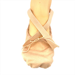 BLOCH PUMP CANVAS SPLIT SOLE BALLET SHOE